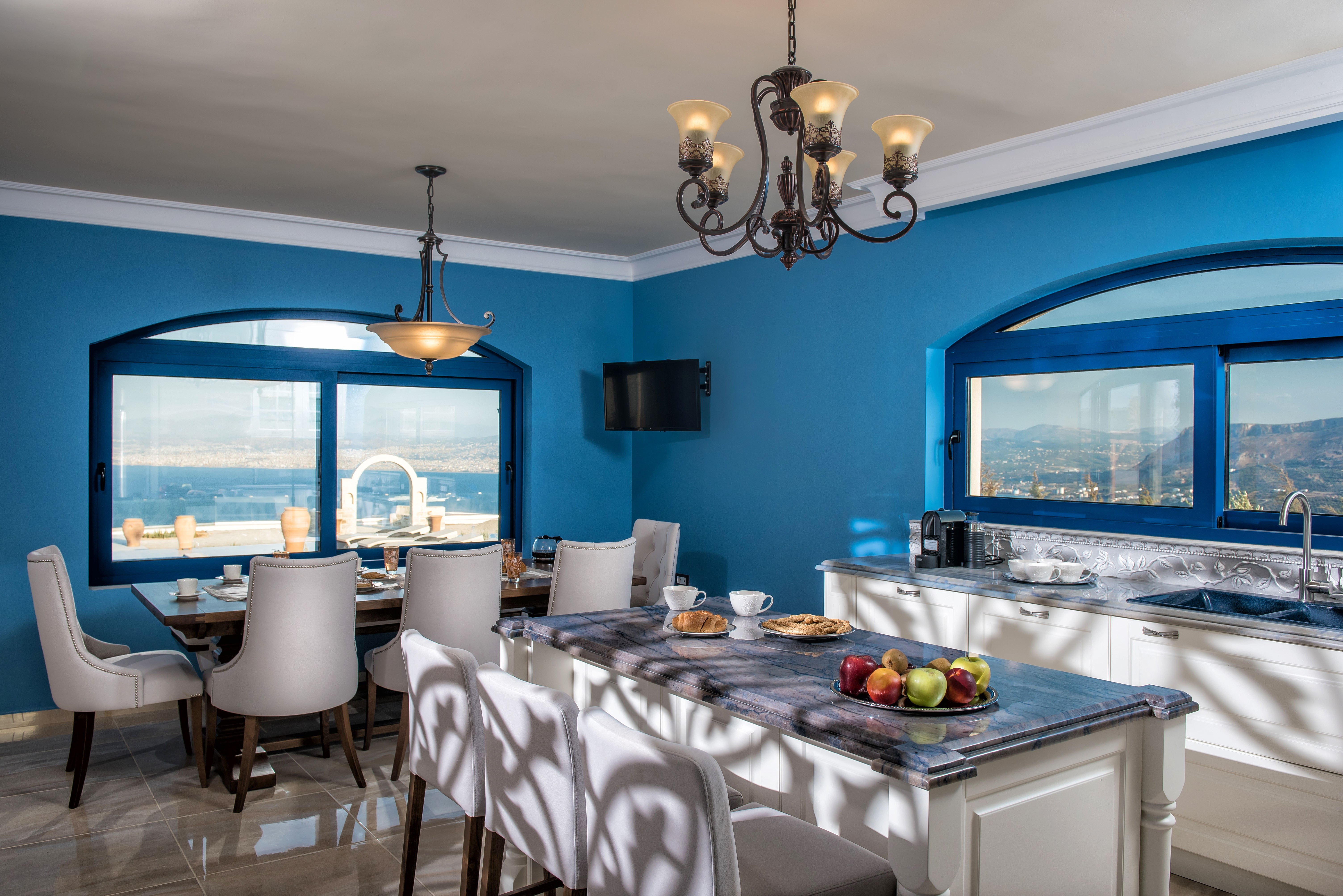 Wine Dark Sea Villas - VILLA SANTORINI IN CRETE